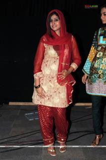 Shamili feet photo 14