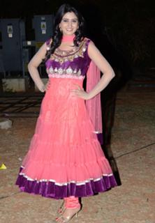 Shamili feet photo 4