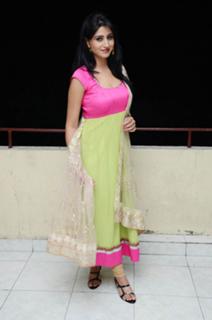 Shamili feet photo 15