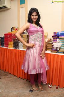 Shamili feet photo 14