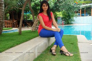 Shamili feet photo 9