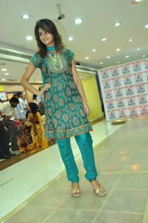 Shamili feet photo 5