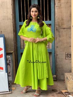 Shamili feet photo 9