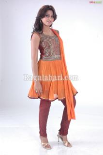 Shamili feet photo 14