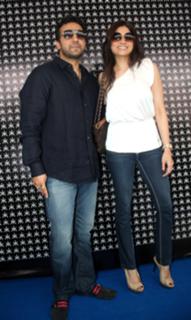 Shamita Shetty feet photo thumbnail