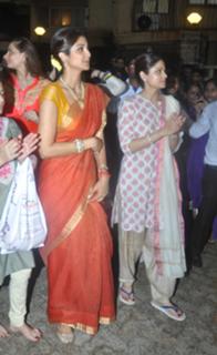 Shamita Shetty feet photo thumbnail