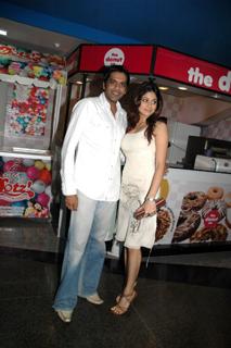 Shamita Shetty feet photo thumbnail