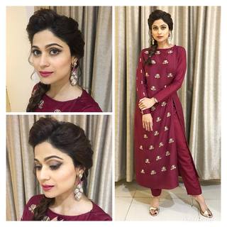 Shamita Shetty feet photo thumbnail