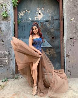 Shamita Shetty feet photo thumbnail