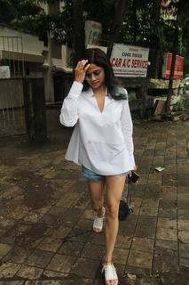 Shamita Shetty feet photo thumbnail