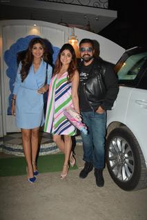 Shamita Shetty feet photo thumbnail