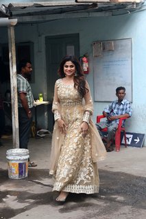Shamita Shetty feet photo thumbnail