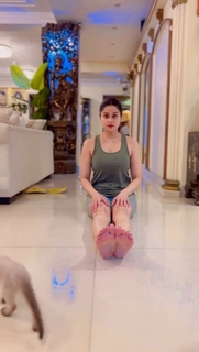 Shamita Shetty feet photo thumbnail