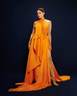 Shamita Shetty feet photo thumbnail