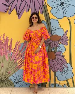 Shamita Shetty feet photo thumbnail