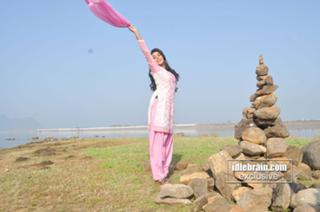 Shamna Kasim feet photo thumbnail