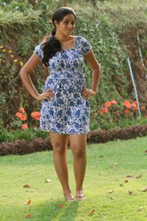 Shamna Kasim feet photo thumbnail