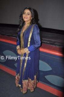 Shamna Kasim feet photo thumbnail