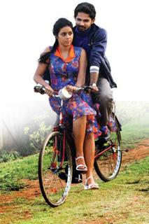 Shamna Kasim feet photo thumbnail