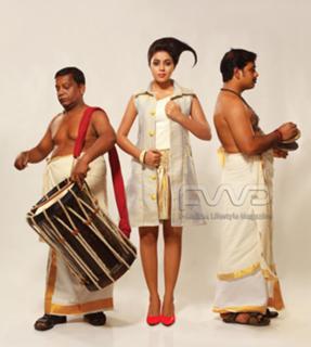 Shamna Kasim feet photo thumbnail