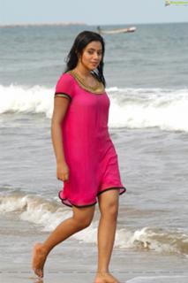 Shamna Kasim feet photo thumbnail