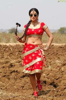 Shamna Kasim feet photo thumbnail