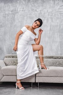 Shamna Kasim feet photo thumbnail