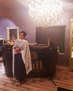 Shamna Kasim feet photo thumbnail