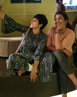 Shamna Kasim feet photo thumbnail