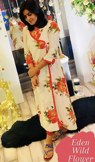 Shamna Kasim feet photo thumbnail