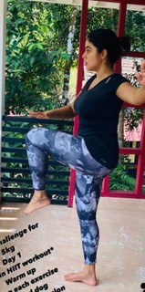 Shamna Kasim feet photo thumbnail