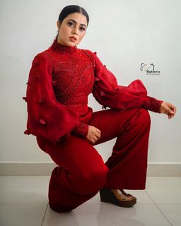 Shamna Kasim feet photo thumbnail