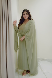 Shamna Kasim feet photo thumbnail