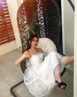 Shams Al Malla feet photo 19