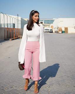 Shams Al Malla feet photo 17