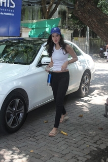 Shanaya Kapoor feet photo thumbnail