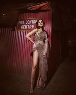 Shanaya Kapoor feet photo thumbnail