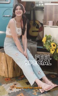 Shanaya Kapoor feet photo thumbnail