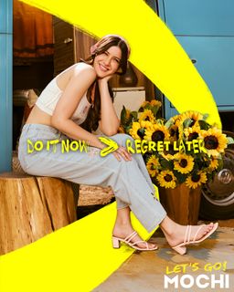 Shanaya Kapoor feet photo thumbnail