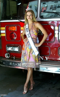 Shandi Finnessey feet photo 5