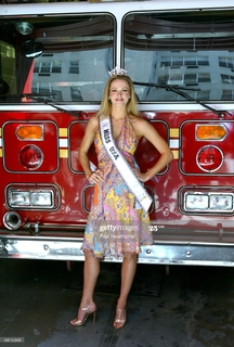 Shandi Finnessey feet photo 3