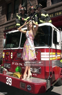 Shandi Finnessey feet photo 3