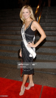Shandi Finnessey feet photo 1