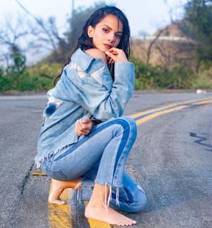 Shani Atias feet photo 6