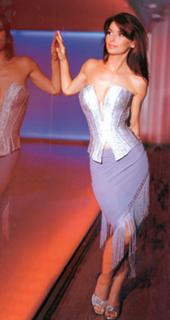 Shania Twain feet photo thumbnail