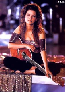 Shania Twain feet photo thumbnail
