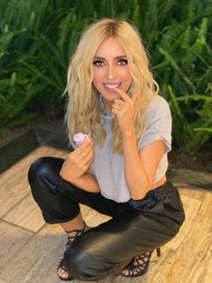 Shanik Aspe feet photo 15