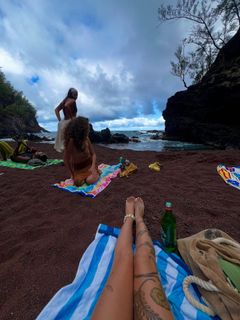 Shanin Blake feet photo 2