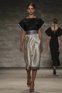 Shanina Shaik feet photo thumbnail