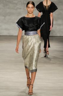 Shanina Shaik feet photo thumbnail